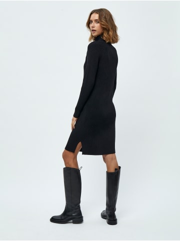 minus Kleid in Black