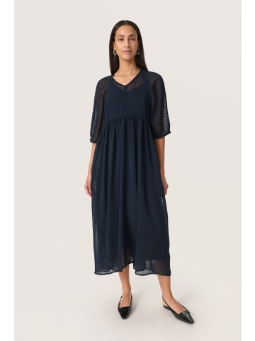 Soaked in Luxury Kleid SLCammelie Feminine Form in Night Sky