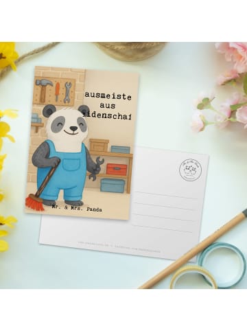 Mr. & Mrs. Panda Postkarte Hausmeister Leidenschaft Design mit S... in Weiß