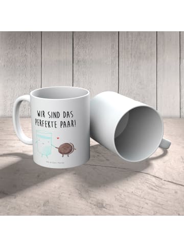 Mr. & Mrs. Panda Kaffeetasse Milch Keks mit Spruch in Weiß