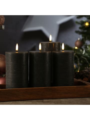 Uyuni 4x LED Kerzen PIA Rustik-Optik H: 15cm mit Batterien und Fernb in grau