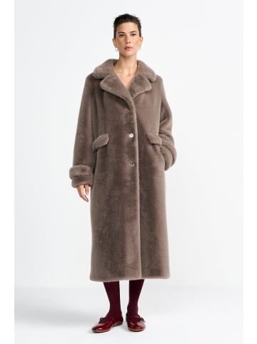 Rich & Royal Mantel in taupe - 0001