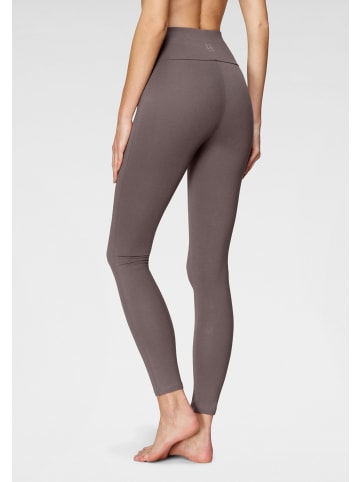 LASCANA Leggings in taupe