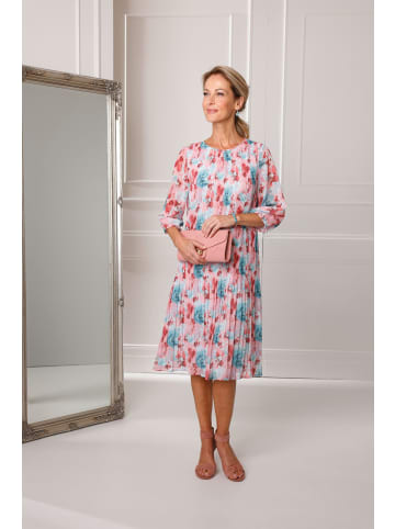 GOLDNER Kurzgröße:  Aufregend plissiertes Kleid in lagune / apricot / geblümt
