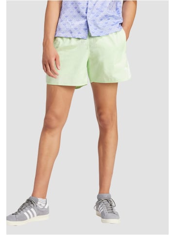 adidas adidas Shorts in semi green spark