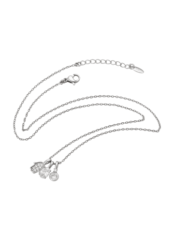 faina Women Chain Necklace With Pendants in Silver