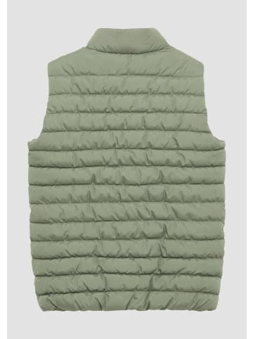 s.Oliver Outdoor-Weste in 7807_helles olivgrün