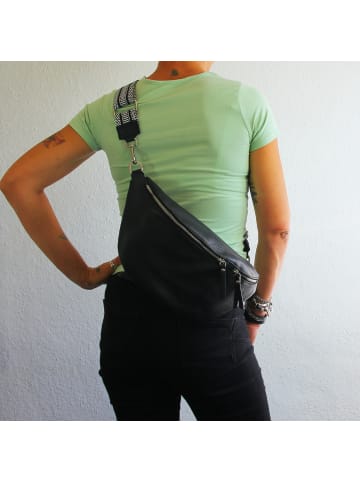 Toscanto Leder Gürteltasche Toscanto Tasche schwarz ca. 37cm