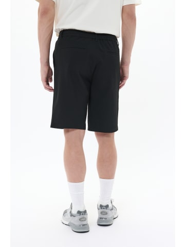 Matinique Shorts MAfisher Gerade Passform in Black