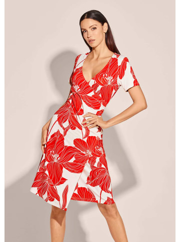 MADELEINE Kleid in Wickel-Optik mit großem Blütenprint in koralle / creme