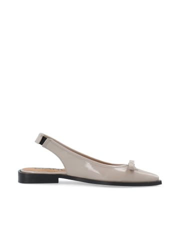 Bianco Slingbacks in Nougat