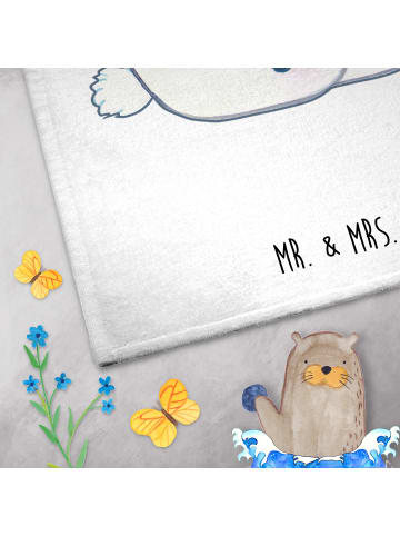 Mr. & Mrs. Panda Gästehandtuch Eisbär Faul ohne Spruch in Weiß