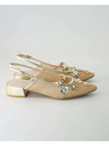 Lodi Slingpumps in Gold