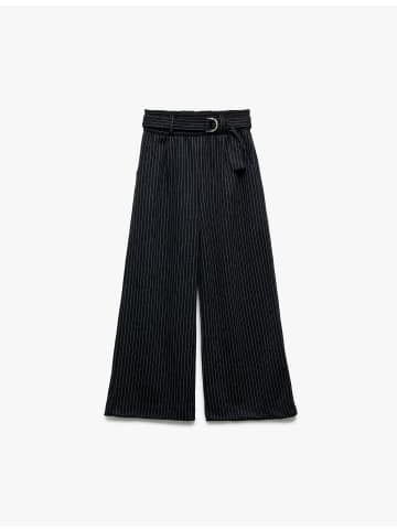 KOTON HOSEN in Marineblau Gestreift