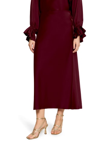 Vera Mont Satinrock wadenlang in Deep Dahlia