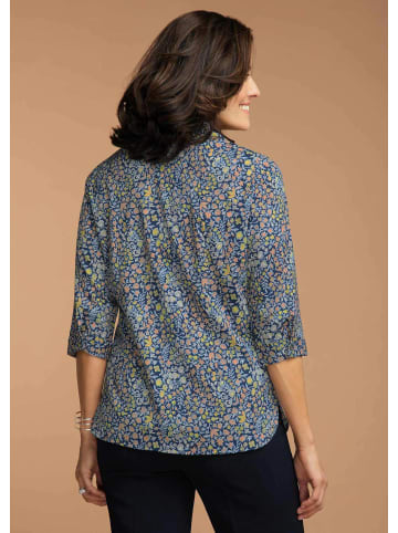 GOLDNER Hemdbluse mit floralem Muster in hellblau / melba / gemustert