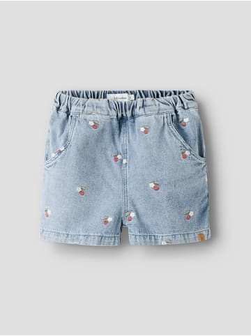 name it Shorts in Medium Blue Denim