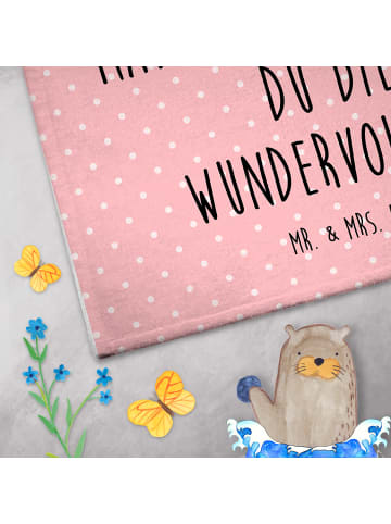 Mr. & Mrs. Panda Handtuch Bären mit Blumenkranz mit Spruch in Rot Pastell