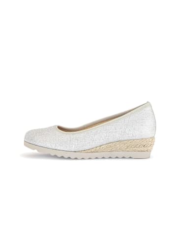 Gabor Keilpumps in creme