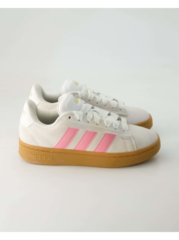 adidas Fitnessschuhe in Beige