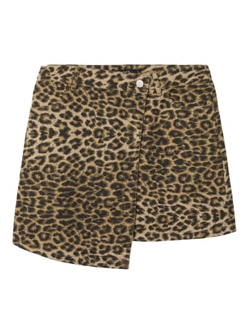 name it Rock in Silver Mink