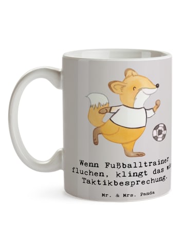 Mr. & Mrs. Panda Kaffeebecher Fußballtrainer Taktik mit Spruch in Grau Pastell