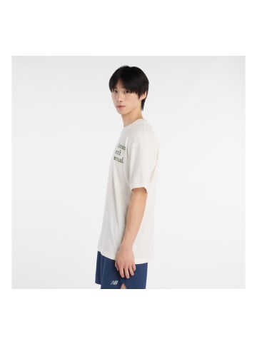 New Balance Tshirts in bunt