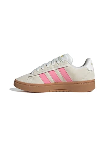 adidas Sneaker in beige