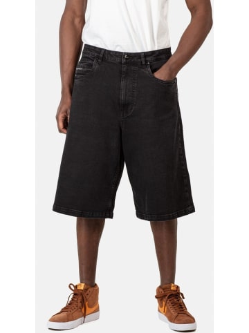 Reell Short "Belmont Short" in Schwarz