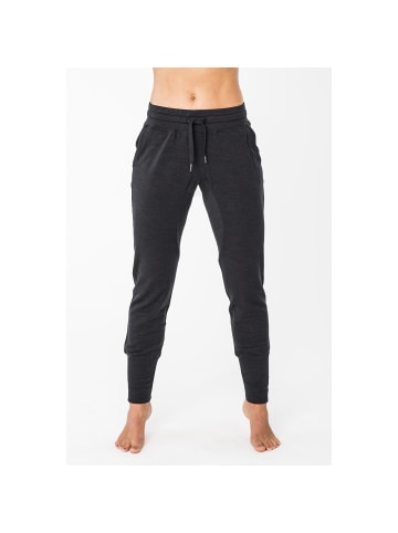 Supernatural W ESSENTIAL CUFFED PANT in Schwarz