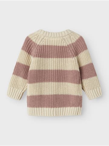 name it Strickjacke in Turtledove