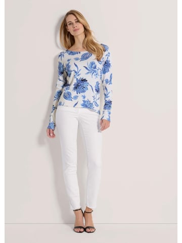 MADELEINE Rundhals-Pullover mit Floral-Print in weiß / blau