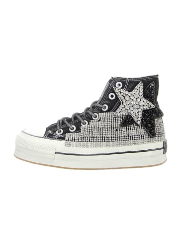 Nan-Ku Plateau Schnürschuhe in Schwarz