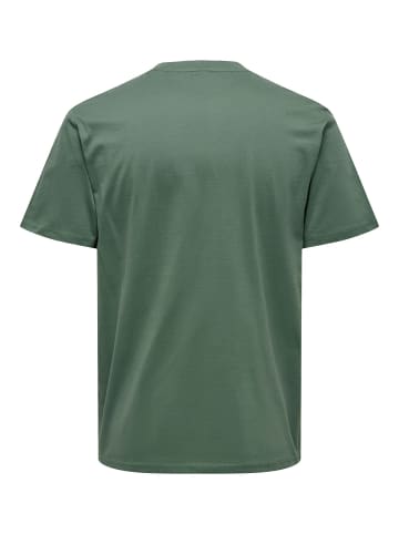 ONLY & SONS T-shirt in Dark Forest