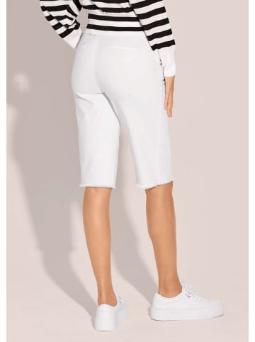MADELEINE Bermuda mit Fransen in weiß