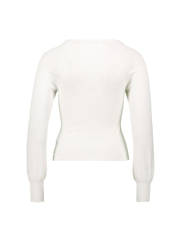 Zero  Strickpullover mit eckigem Ausschnitt in Offwhite