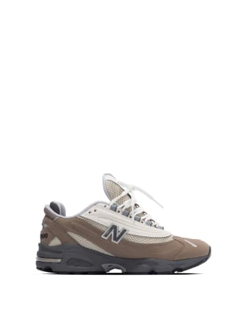 New Balance Sneaker 1000 in Beige