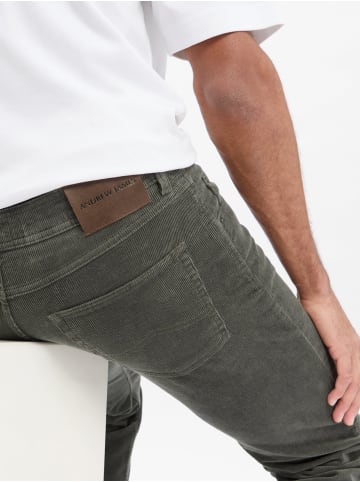 Andrew James Cordhose Aiden in oliv - 0011