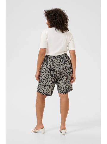 KAFFE curve Shorts KCmille Regular fit in Moonstruck / Black Animal
