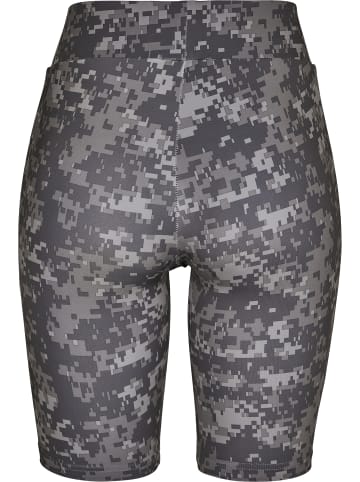 Urban Classics Cycling Shorts in dark digital camo