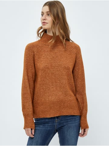 Peppercorn Pullover in Rustic Brown