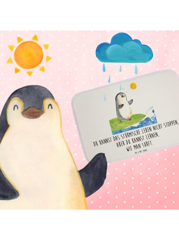 Mr. & Mrs. Panda Badematte Pinguin Surfer mit Spruch in Weiß