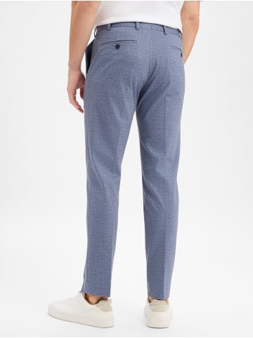 Finshley & Harding Sakko in marine