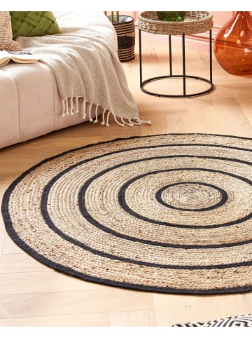 Beliani Geflochtener Teppich BUKSE in Beige/Schwarz - (W) 140 x (H) 0.7 x (L) 140 cm