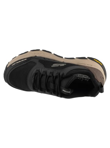Skechers Skechers D'Lux Trekker in Schwarz