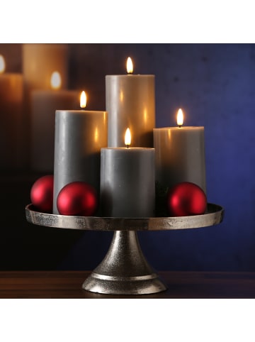 Deluxe Homeart 4er Set LED Kerzen MIA Echtwachs Deluxe 4 Größen mit Batterien Fernb in grau