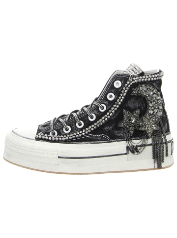 Nan-Ku Sneaker in schwarz