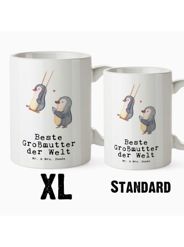 Mr. & Mrs. Panda Becher Pinguin Beste Großmutter der Welt mit Sp... in Weiß
