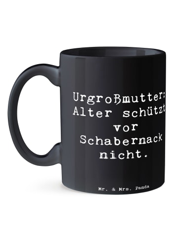 Mr. & Mrs. Panda Tasse Urgroßmutter Schabernack mit Spruch in Schwarz