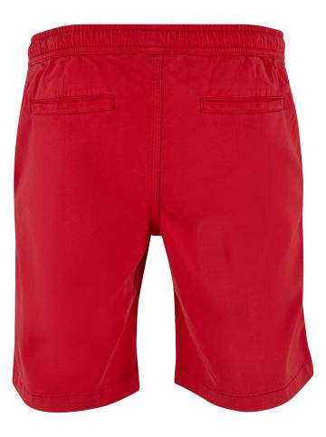 Urban Classics Sweat Shorts in cityred